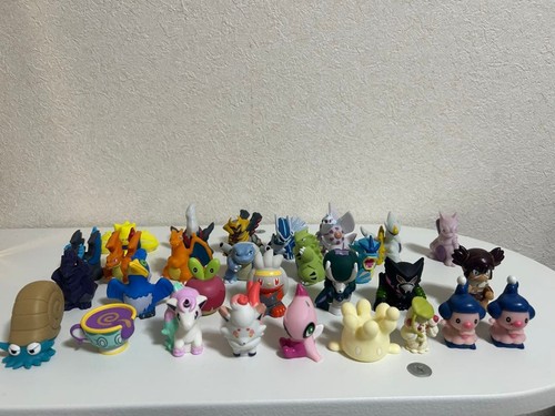 Lotto figurine pokemon set - lotto,