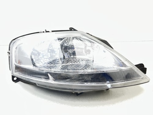 Faro anteriore destro per - anteriore,
