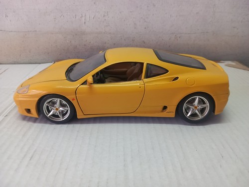 Burago ferrari 360 modena - 1:18,