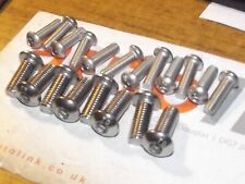 Kit bulloni raccordo per