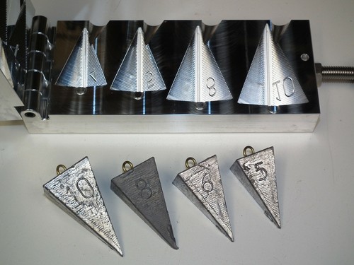 Stampo affondatore piramide