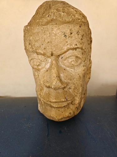 Antica scultura testa - antica, in