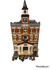 LEGO CREATOR EXPERT: Town Hall