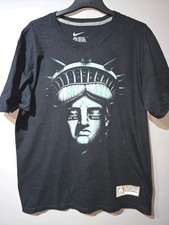 T-shirt Nike Statue Of Liberty