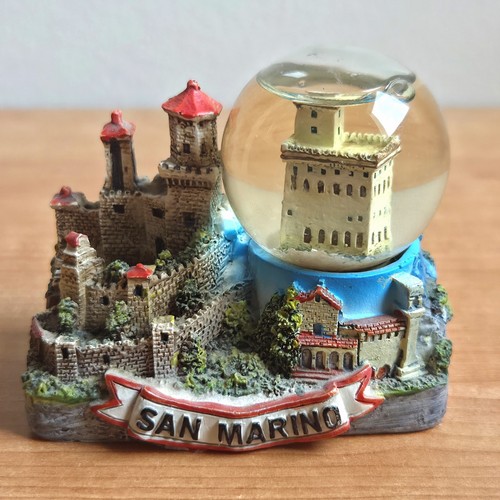 Souvenir snowball san marino - marino,