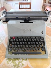Macchina Da Scrivere Olivetti 82 Diaspron Vintage