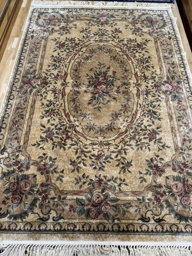 100 wool with silk rug - 100%,