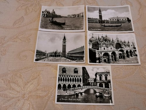 Lot vintage postcards - of, 5