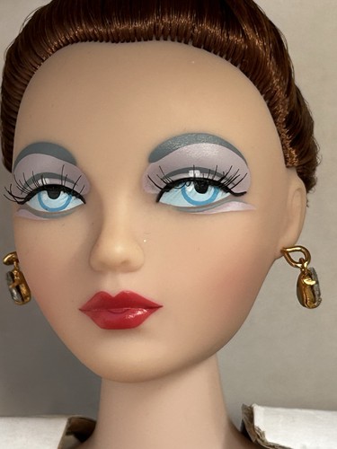 Gene doll symphony nrfb - symphony, in