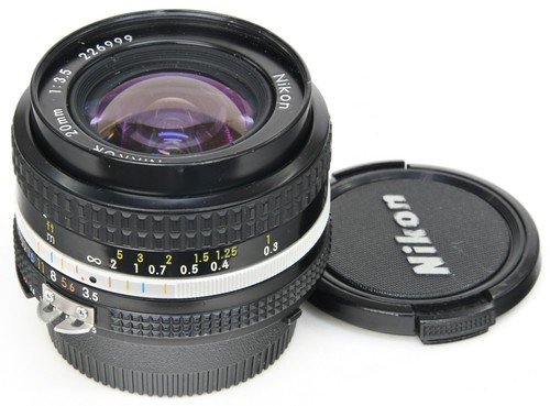 Nikon 20mm 5 nikkor - ai,