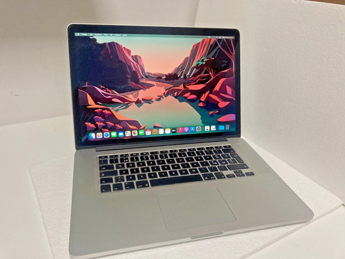 Macbook pro retina 2015 - 15”,