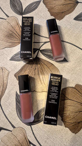 Chanel pezzo rossetto - chanel,