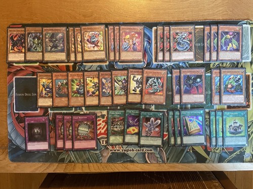 Toon deck maximillion - yu-gi-oh,