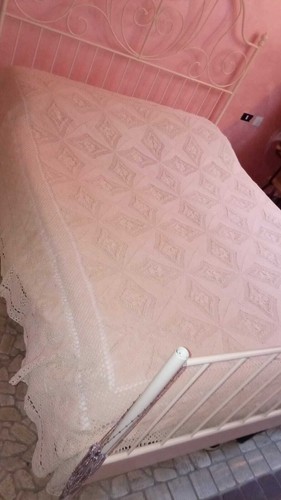 Copriletto fatto mano - fatto,