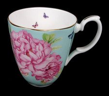 gorgeous Miranda Kerr for