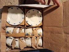 Set 12 Tazzine Con Piattini 