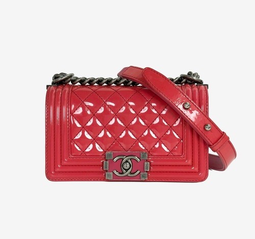 Chanel boy bag patent - chanel,