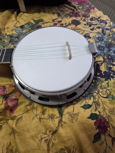 Ukulele banjo creduto di - ukulele,