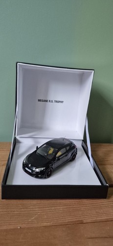 Coffret megane 2rs spark - spark, 1/43