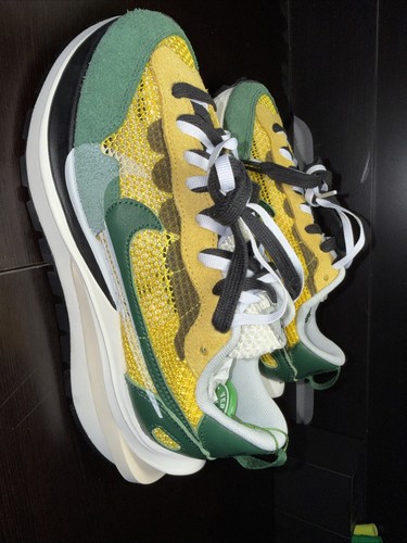 Taglia sacai x nike - -,