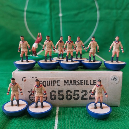 Mint subbuteo team 140 - team,