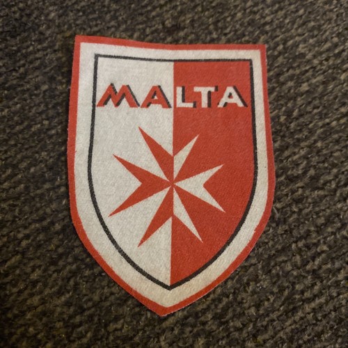 Vtg country malta sew on - vtg,