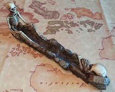 Veronese Design - Bruciatore Bastoncini di Incenso a Forma di Scheletro - cm 26