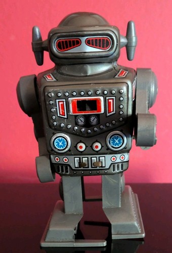 Robot vintage yone tinplate - robot,