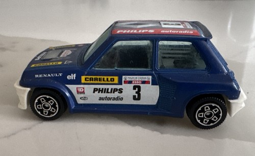 Modellino auto giocattolo