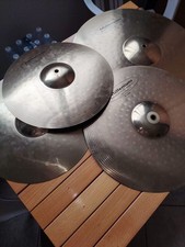 set piatti batteria thomann con custodia e aste in ottime condizioni