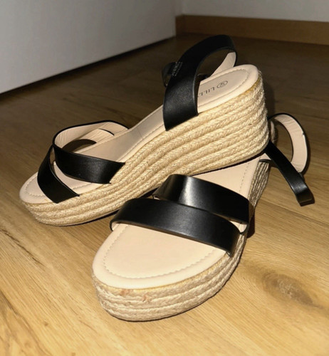 Sandali donna con cinturino