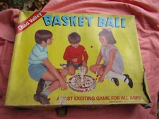 GIOCO PALLA BASKET CHAD VALLLEY VINTAGE ANNI 70 NON COMPLETO