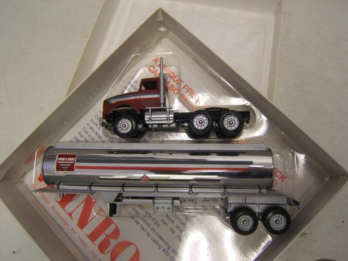 Winross farm home tanker - farm,