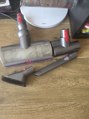 Dyson v11 absolute - dyson,