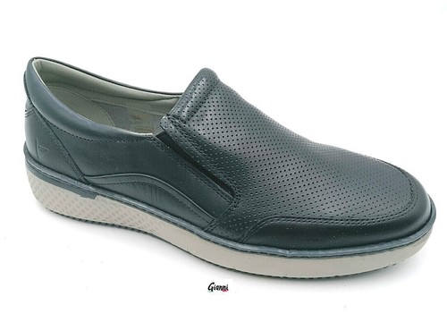 Scarpa uomo mocassino