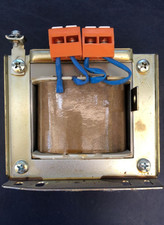 TRASFORMATORE LAMELLARE PRIMARIO 0/380 V SECONDARIO 0/220 V 150VA