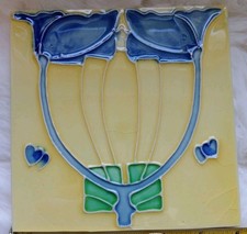 ONE antiche piastrelle per