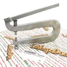 Attrezzo ribattinatrice per VESPA APE LAMBRETTA rivetti strisce pedana e targhet