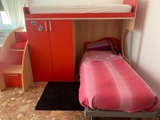 Cameretta bambini con 2 letti (a castello), scrivania, armadi e scarpiera