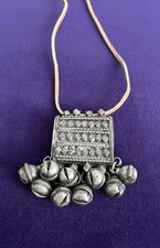 Ciondolo africano tribale