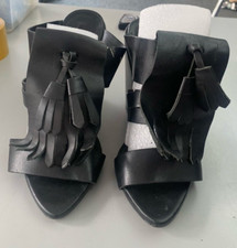 ZARA BASIC COLLECTION SANDALS