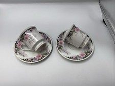 Set 2 tazze e piattini da