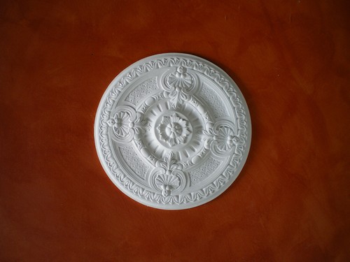 Rosoni gesso bianco - in,