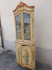 ANGOLIERA LACCATA VENEZIANA CON DIPINTI FLOREALI - DOPPIO CORPO  - PRIMI '900