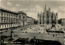 Milano, Piazza del Duomo, AA
