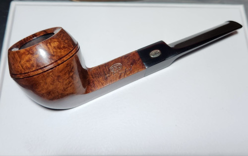 Bulldog gbd non - bulldog,