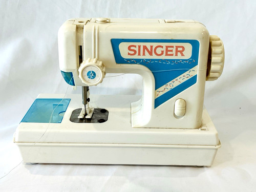 Macchina cucire singer - da,