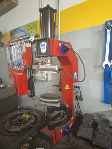 Vulcanizzatore pneumatico - vulcanizzatore,