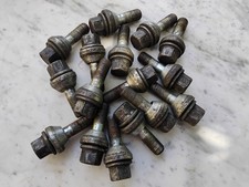 16 bulloni flottanti per Fiat