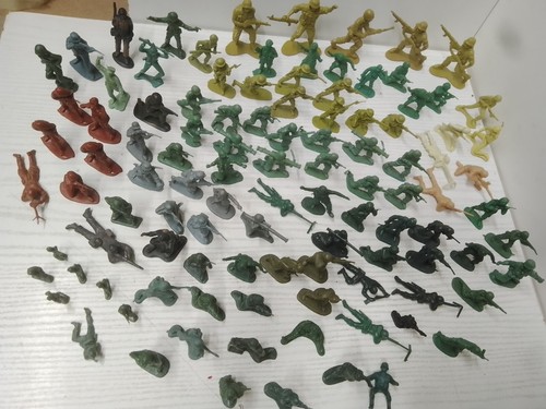 Soldatini toys 106 - -,